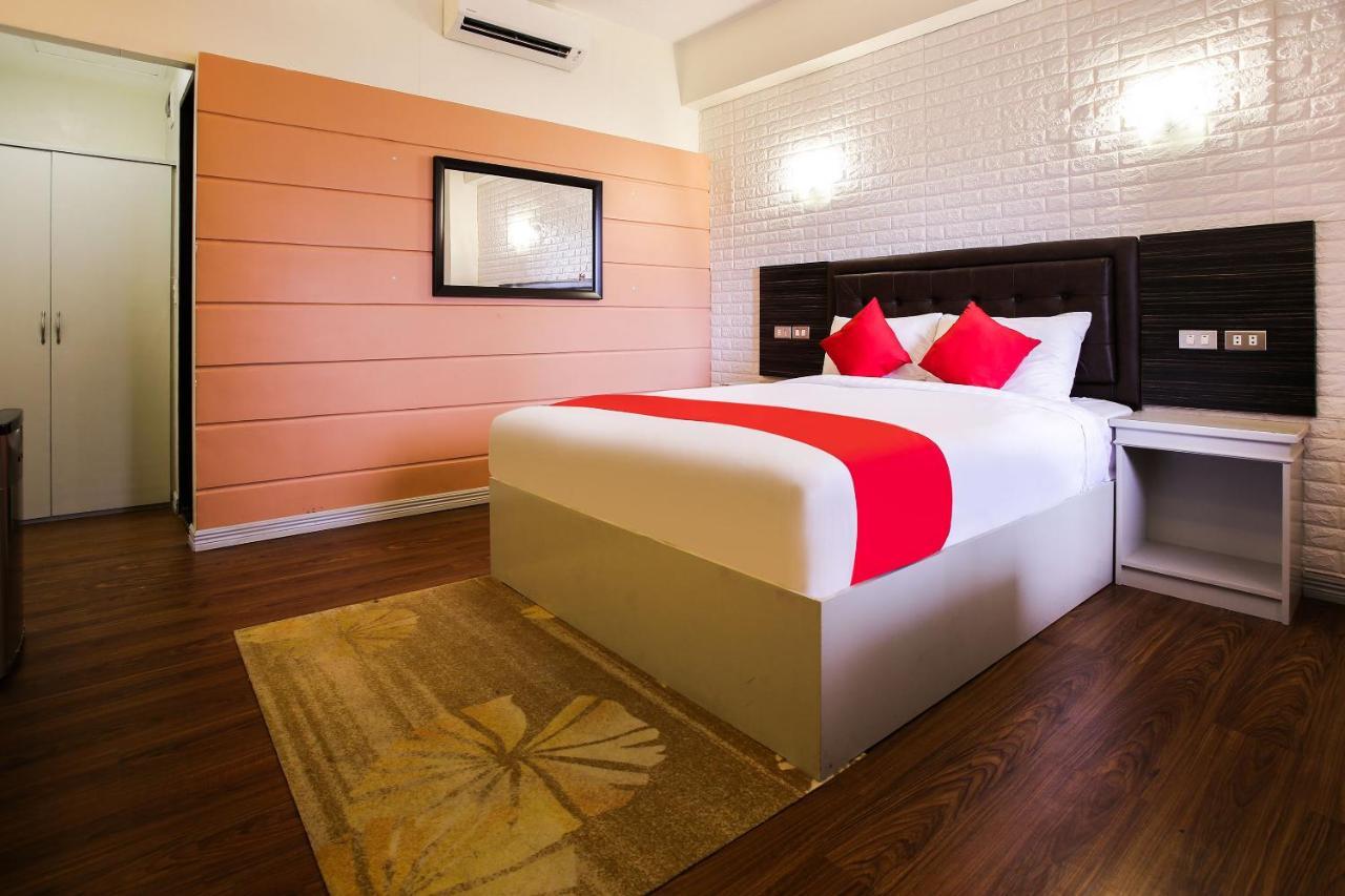 Capital O 786 Hotel T-ara Angeles Exterior foto