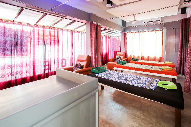 Capital O 786 Hotel T-ara Angeles Exterior foto